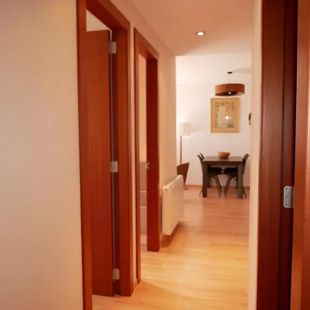 Solana-el Tarter Apartment